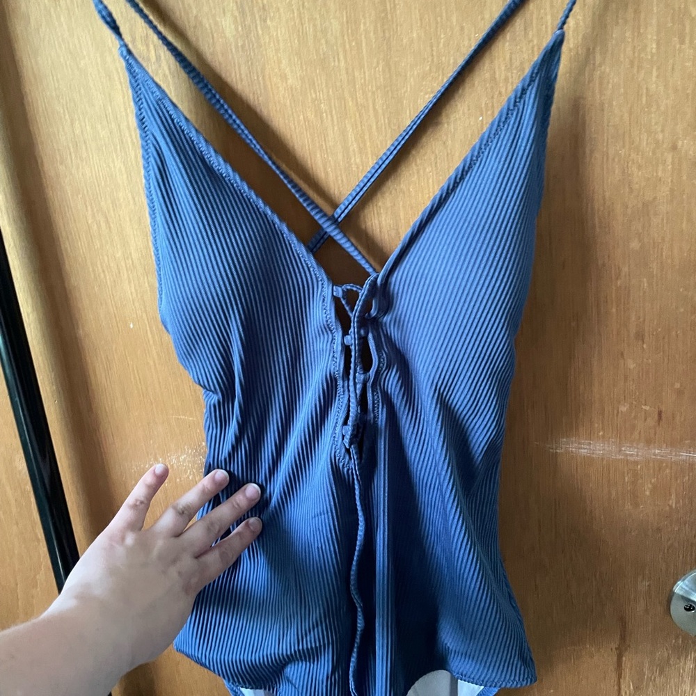 Cupshe cross cross back adjustable bathing suit